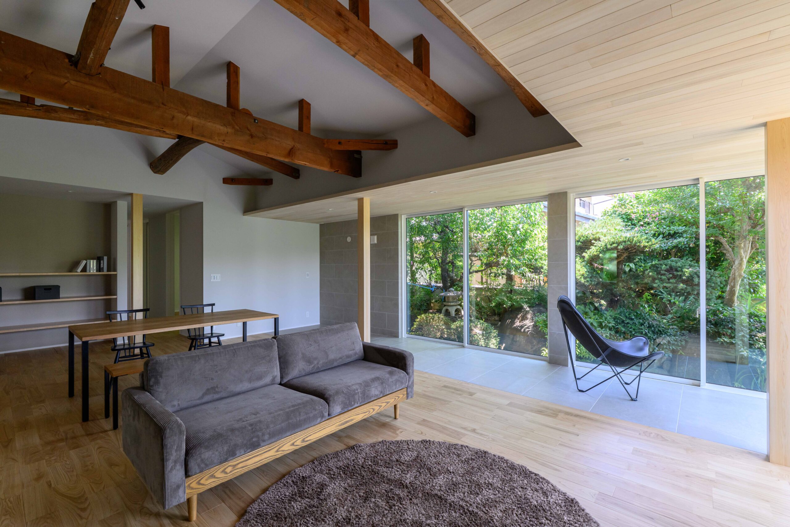 築45年の実家を再生。性能向上と開放的なLDKを叶えた「受け継ぐ住まい」